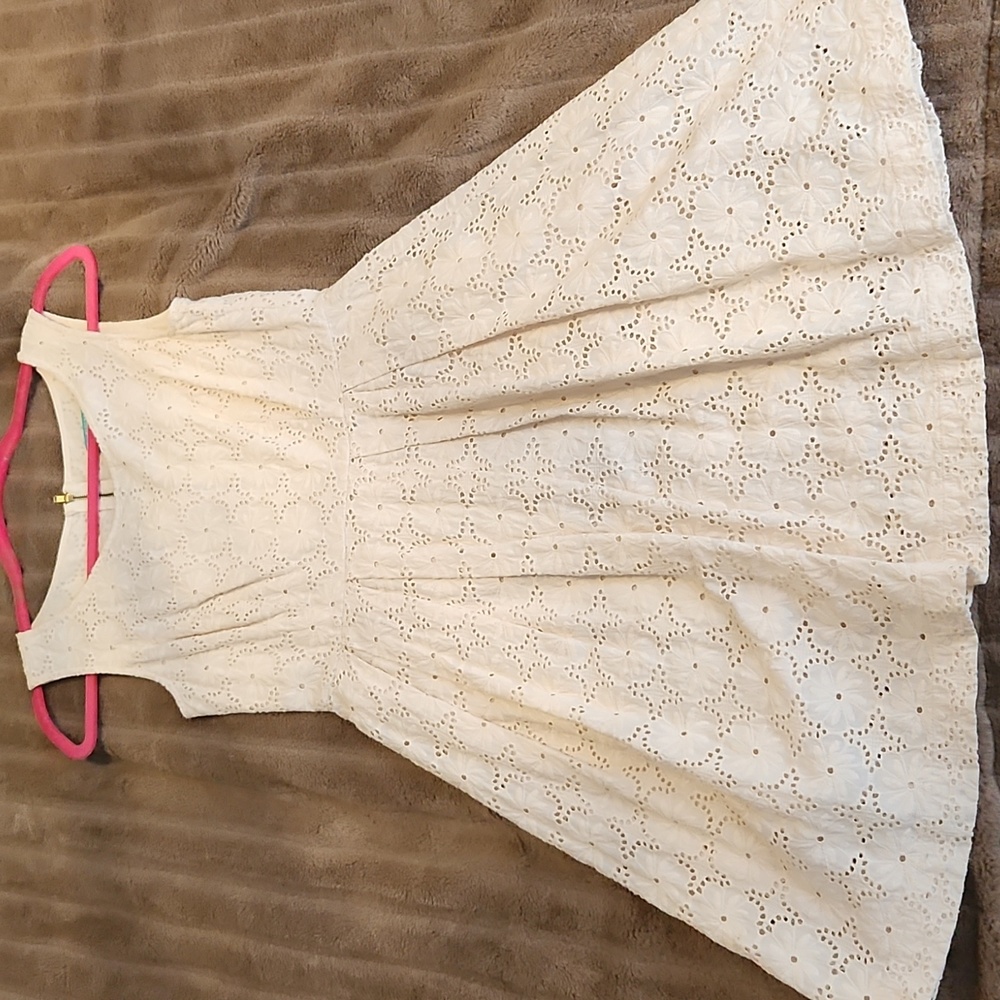 Cream dress flower design